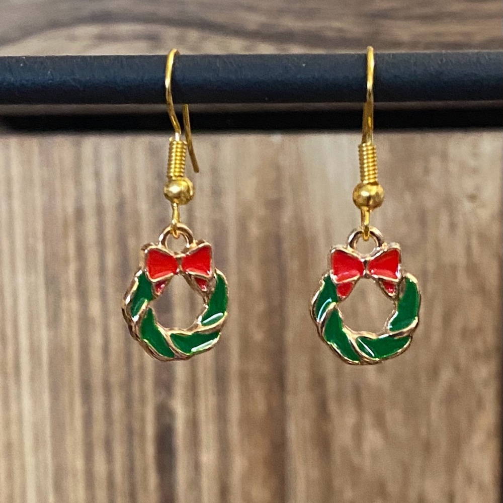 Hand Crafted Festive Gold and Green Wreath Earrings
